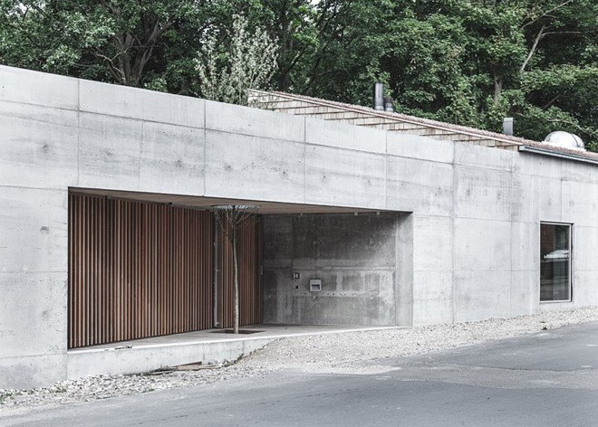 Copenhagen, Sophus Søbye Arkitekter, multipurpose space, multiuse space, shingles, pitched roof, concrete architecture, meeting place, community center, green architecture, timber structure, courtyard