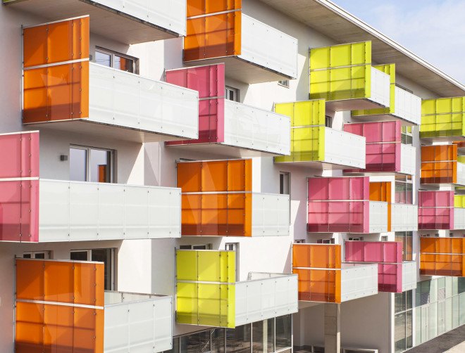 Glanhof housing, zigzagging housing complex in Austria, solar-powered Glanhof housing, zig-zagging Glanhof housing in Austria, social housing in Austria, Architects Collective, green architecture Austria, GLANHOF by Architects Collective