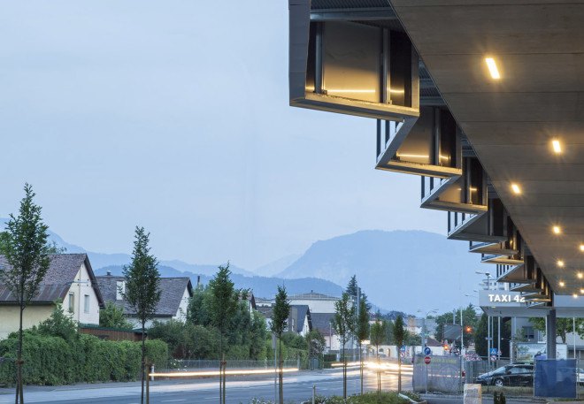 Glanhof housing, glass facade, multifamily housing, social housing, Austria, Architects Collective, solar design, solar panels, heat pump, geothermal, solar power, green architecture