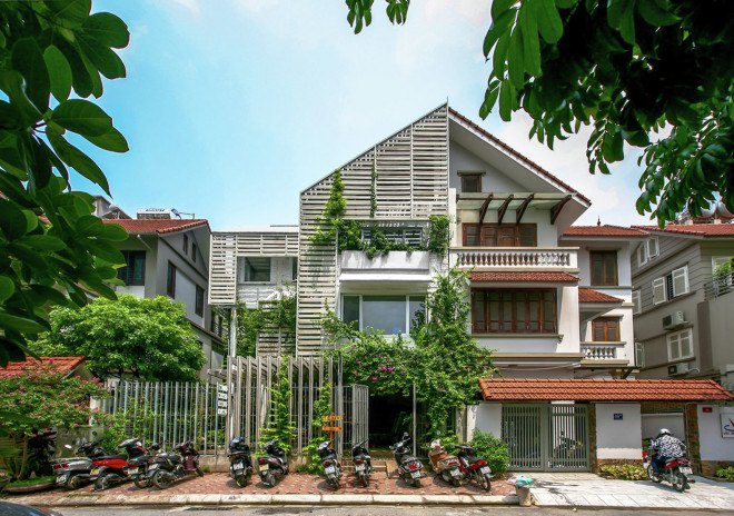 Studio 102, Hanoi, Vietnam, green renovation, living space, workspace, energy consumption, natural ventilation, reclaimed materials, natural lighting