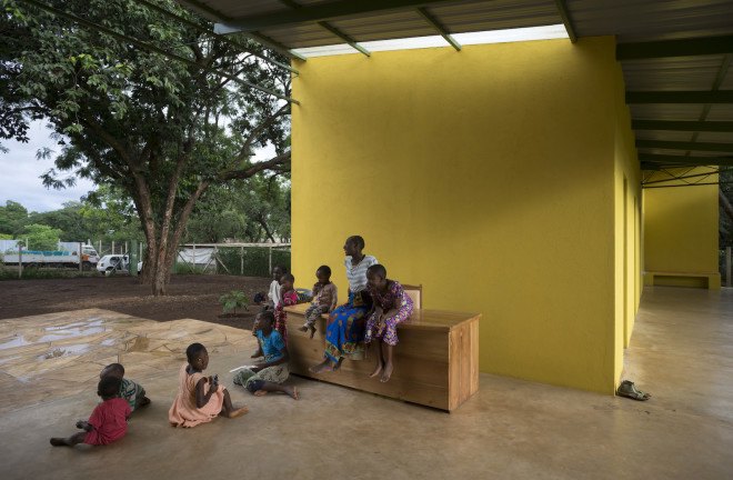 Ukumbi, Shelter House, Shelter House by Hollmén Reuter Sandman Architects, Hollmén Reuter Sandman Architects, KWIECO, Kilimanjaro region, gender based violence, Kilimanjaro Women Information Exchange and Consultancy Organization, recycled materials, solar water heater, renewable energy, natural ventilation, minimal environmental impact, kanga skirt, bamboo, banana leaves,