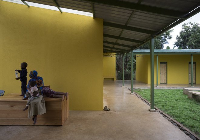 Ukumbi, Shelter House, Shelter House by Hollmén Reuter Sandman Architects, Hollmén Reuter Sandman Architects, KWIECO, Kilimanjaro region, gender based violence, Kilimanjaro Women Information Exchange and Consultancy Organization, recycled materials, solar water heater, renewable energy, natural ventilation, minimal environmental impact, kanga skirt, bamboo, banana leaves,