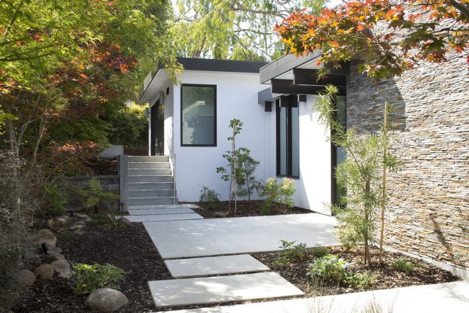 Klopf Architects, Eichler homes, energy efficient architecture, floor-to-ceiling windows, open layout, green architecture, skylights, green interior