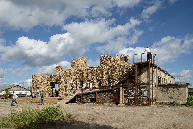 Nikolay Polissky, green art, reclaimed wood, reclaimed materials, Russia, wooden sculpture, green design, Soviet architecture, green sculpture, exhibition spaces
