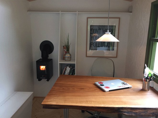 Tiny Office, mobile office, trailer, camper office, Jonas “Pindhund” Hallberg, Danish design, transportable house, tiny spaces, tiny houses, green architecture, office on wheels, Denmark