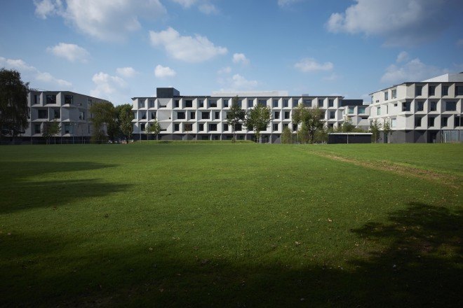 RIBA, RIBA Stirling Prize, Royal Institute of British Architects, Burntwood School, London, Burntwood School by Allford Hall Monaghan Morris, Allford Hall Monaghan Morris, AHMM, Burntwood School by AHMM, school, campus design, modernist design, Morag Myerscough, Sir Leslie Martin