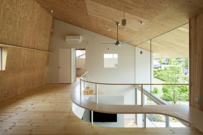 Manta House, Japan, y+M design office, natural ventilation, natural lighting, inner garden, terrace, green architecture, green spaces, family house, Japanese architecture