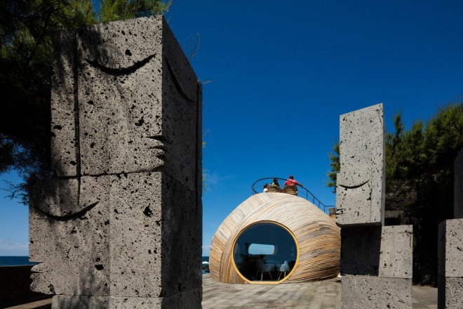 cella bar, cella bar madalena, cella bar portugal, fcc arquitectura, paulo lobo, FG+SG photography, wooden extension building, island bar, portuguese bar, pico island, bar pico island