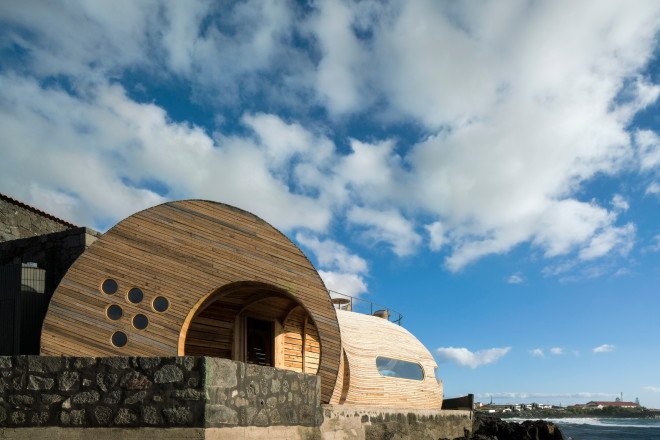 cella bar, cella bar madalena, cella bar portugal, fcc arquitectura, paulo lobo, FG+SG photography, wooden extension building, island bar, portuguese bar, pico island, bar pico island