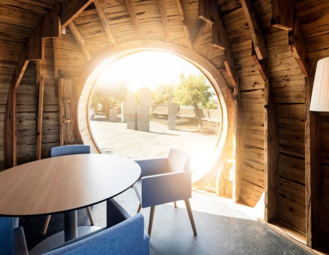 cella bar, cella bar madalena, cella bar portugal, fcc arquitectura, paulo lobo, FG+SG photography, wooden extension building, island bar, portuguese bar, pico island, bar pico island