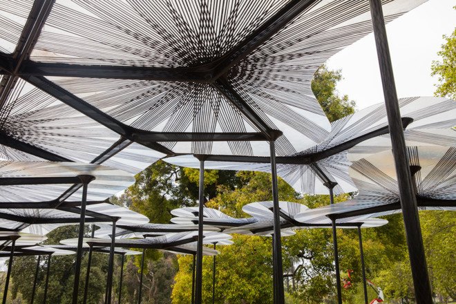 Amanda Levete, MPavilion, Australia, Serpentine, temporary pavilion, temporary architecture, fiberglass architecture, LED lights, green lighting, kinetic architecture, Melbourne architecture