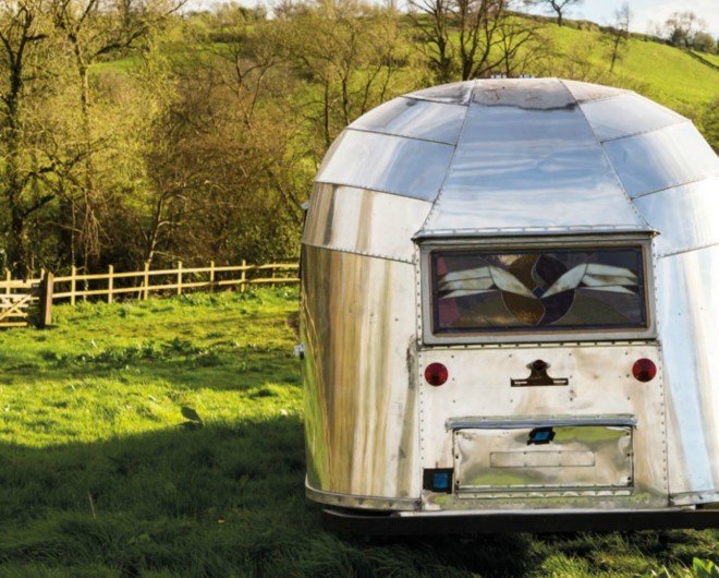 Mark and Charlotte Mabon Airstream Renovation, airstream renovation, caravan design, airstream design, Airstream caravan, 1954 Airstream, aluminium cladding, mobile homes, homes on wheels, urban design, mobile home renovation, diy renovation, caravan renovation