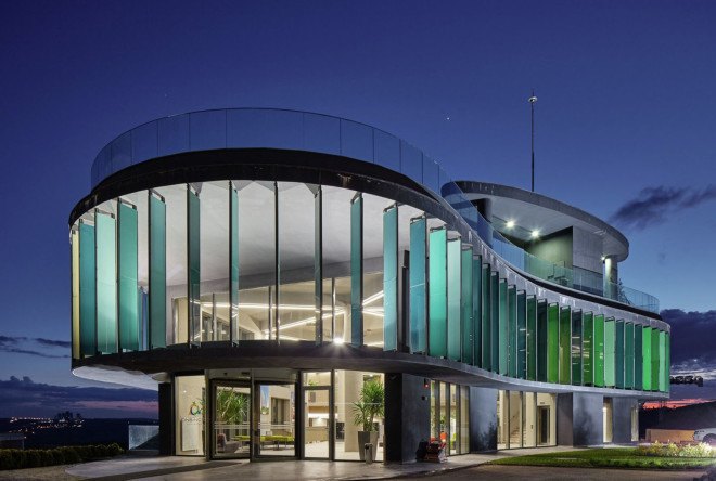 ONS İNCEK, Ankara, Turkey, showroom complex, Yazgan Design Architecture, glass facade, mouck-up apartments, office building, colored glass panels, indoor gardens