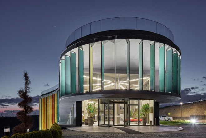 ONS İNCEK, Ankara, Turkey, showroom complex, Yazgan Design Architecture, glass facade, mouck-up apartments, office building, colored glass panels, indoor gardens