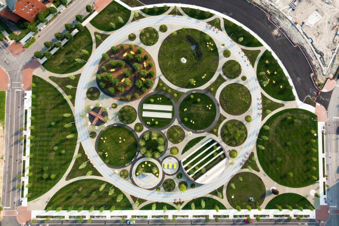 Central Green, stormwater runoff, Social Track, James Corner Field Operations, Philadelphia Navy Yard, Philadelphia Navy Yard Corporate Center, Philadelphia Navy Yard Central Green by James Corner Field Operations, native landscaping, native plants, Philadelphia park, office park
