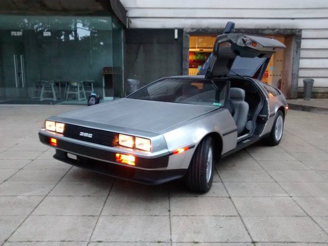 back to the future, #backtothefutureday, delorean, marty mcfly, queens university belfast, qub, all-electric delorean, electric delorean, stanford university, self-drifting DeLorean, clothes-fueled DeLorean, fuel from recycled clothing, fuel from recycled cloth