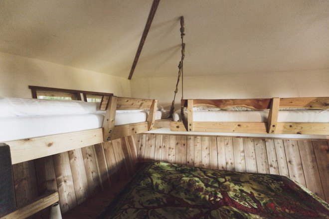 Robin’s Nest treehouse hotel, treehouse, treehouse hotel, Berlepsch Castle, Hesse, Peter Becker, Robin’s Nest Peter Becker, composting toilet, cabin, treehouse cabin,