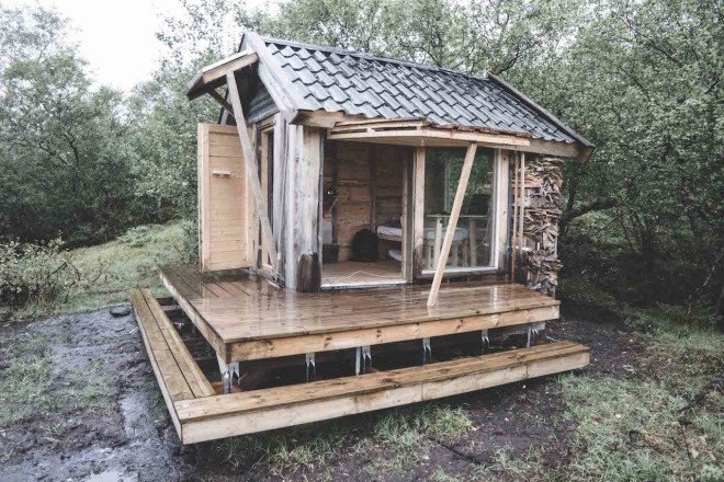 Aurora Cabin, recycled materials, reader submitted content, cabin, tiny cabin, solar power, architecture student project, design build project,