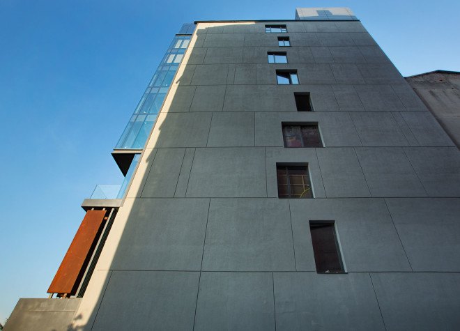 AVCI Architects, SUMMA, office building, green office, green renovation, facade design, green facade, LED lights, open plan layout, Istanbul, Turkey, natural ventilation, aluminium