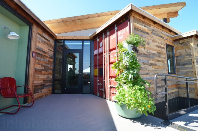 The Nest Home, Missouri University, Solar Decathlon, solar design, solar power, photovoltaics, net-zero house, shipping containers, shipping pallets, reused materials, reclaimed meterials, green architecture, affordable housing, green lighting, greywater reuse