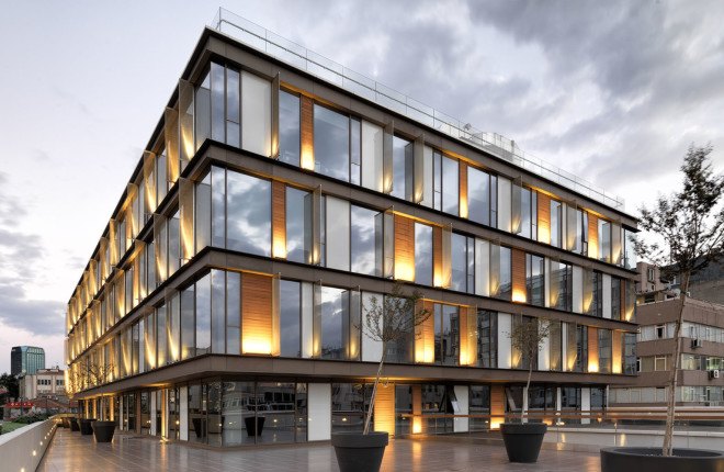 Rönesans Mecidiyeköy Office, MuuM Architects, office building, sustainable features, green architecture, Instanbul, Turkey, modular facade, rainwater collection, natural ventilation