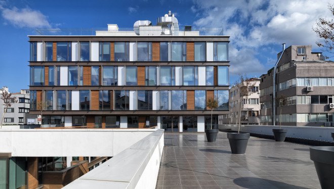 Rönesans Mecidiyeköy Office, MuuM Architects, office building, sustainable features, green architecture, Instanbul, Turkey, modular facade, rainwater collection, natural ventilation