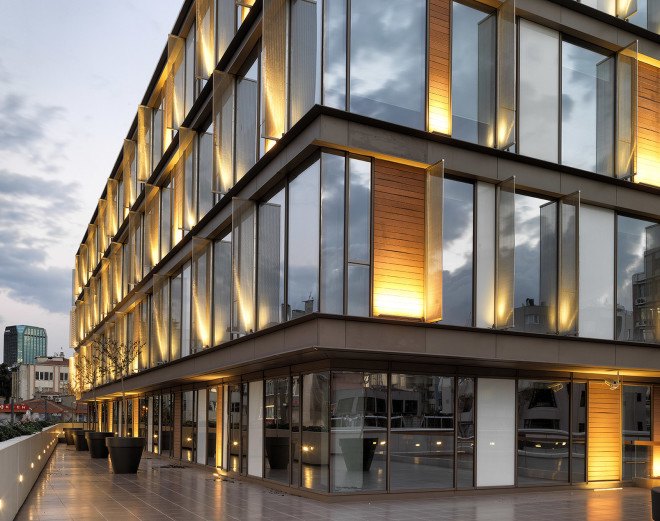 Rönesans Mecidiyeköy Office, MuuM Architects, office building, sustainable features, green architecture, Instanbul, Turkey, modular facade, rainwater collection, natural ventilation