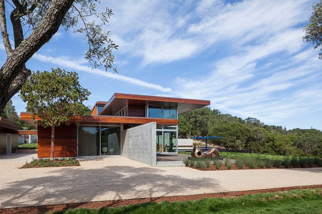 Vidalakis Residence, Swatt Miers Architects, swimming pool, natural materials, residential architecture, natural light, wooden frames, natural ventilation, green envelope, double-height spaces, daylit spaces
