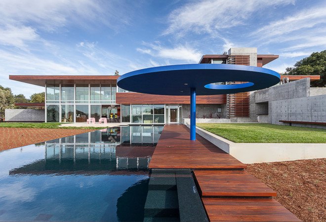 Vidalakis Residence, Swatt Miers Architects, swimming pool, natural materials, residential architecture, natural light, wooden frames, natural ventilation, green envelope, double-height spaces, daylit spaces