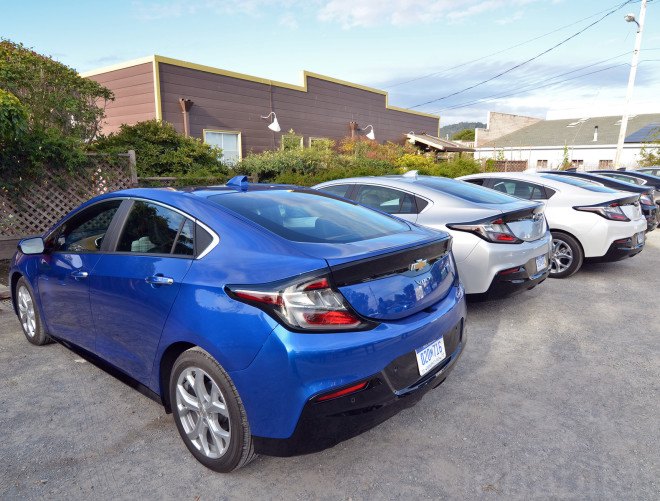 Chevrolet Volt, Chevy Volt, 2016 Chevrolet Volt, 2016 Chevy Volt, chevrolet, plug-in hybrid car, range-extended electric vehicle, plug-in hybrid, green cars, sustainable transportation, green transportation, green automotive, electric car, 2016 Chevy Volt Test Drive