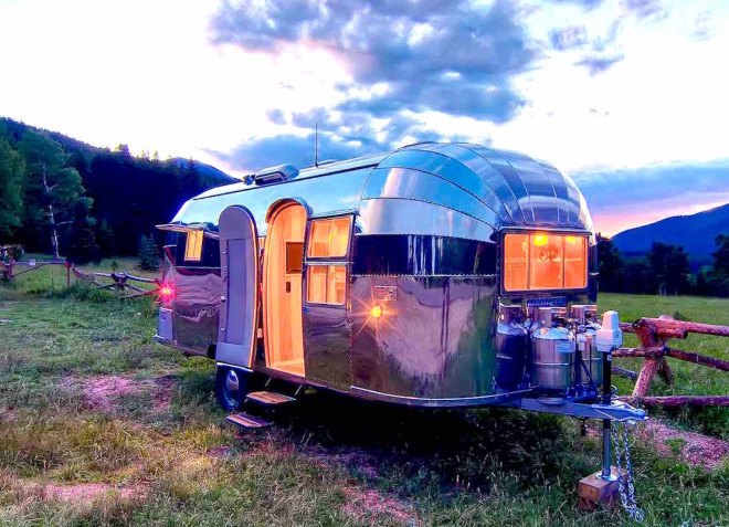 Grand Daddy Hotel, Airstreams, renovated airstreams, converted airstreams, airstream trailers, airstream camper, airstream hotel, airstream trailer park, airstream camper, vintage airstream, airstream studio, airstream office, hairstream, airstream shop, Andreas Stavropoulos, Matthew Hofmann, Hofmann Architecture airstream, Flying Cloud Airstream, airstream conversions, airstream renovations