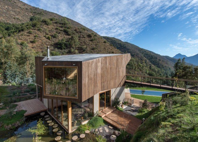 sustainable architecture, sustainable homes, sustainable building, Chile architecture, Chile residential homes, Chile nature reserve, Santiago summer homes, holiday homes, evaporative cooling, passive cooling, natural cooling, natural ventilation, landscape restoration, green homes