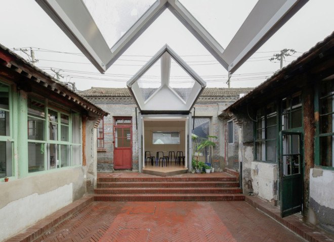 Plugin modular system, prefab architecture, prefab, The Dashilar Project, People's Architecture Office, green architecture, urban renewal, urban regeneration, prefab panels, China, Beijing