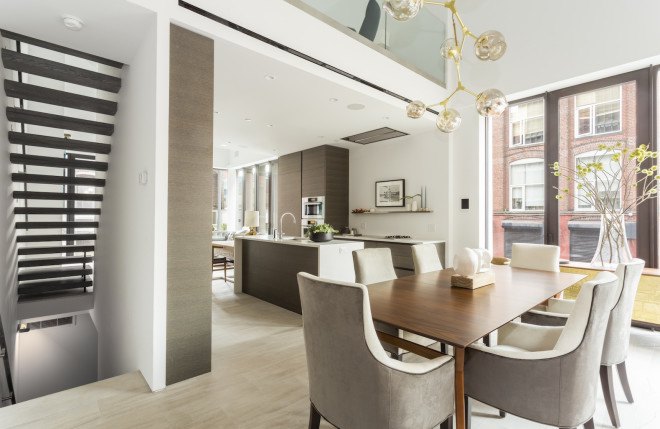 DUMBO Townhouses, DUMBO Townhouses by Alloy, Alloy, Alloy development, DUMBO, DUMBO historic district, floor to ceiling windows, solar shading, townhouses,