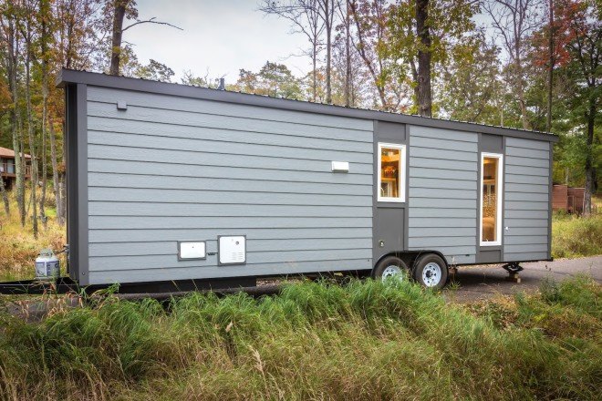 ESCAPE Traveler, ESCAPE Traveler XL, ESCAPE Homes, cedar lap siding, low e windows, composting toilet, solar power system, gray water system, rainwater collection system, tiny home, tiny home on wheels, portable tiny home,