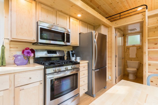 ESCAPE Traveler, ESCAPE Traveler XL, ESCAPE Homes, cedar lap siding, low e windows, composting toilet, solar power system, gray water system, rainwater collection system, tiny home, tiny home on wheels, portable tiny home,