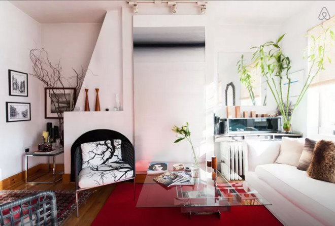 airbnb, andrea mitchell digital, andrea mitchell, greenwich village apartment, nyc studio apartment, tiny apartment, tiny apartment tips, small living, how to decorate small apartment, green design, eco design, sustainable design