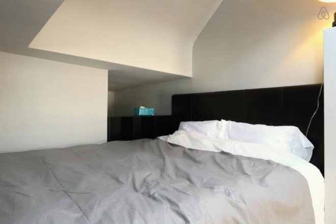 Airbnb nyc, airbnb greenwich village, greenwich village tiny apartment, tiny homes nyc, rentals nyc, architecture nyc, greenwich village apartments, tiny spaces nyc, small apartments nyc, green design, minimalist design nyc