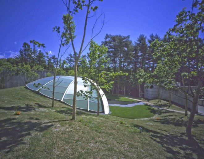 Leaf Chapel, Leaf Chapel by Klein Dytham Architecture, Klein Dytham Architecture, perforations, perforated steel, leaf-inspired architecture, leaf shaped architecture, blackened timber, wedding chapel, chapel, Japanese wedding chapel, black granite, Risonare Resort, Kobuchizawa