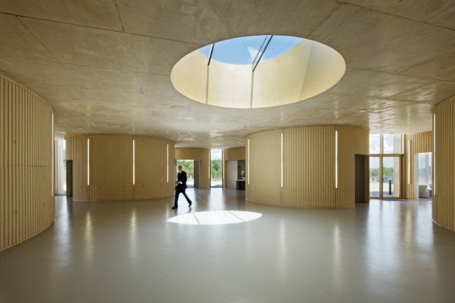 plan 01 architects, plan 01, amiens crematorium, crematorium, takuji shimmura, laure vasconi, funeral home, french architecture, funeral architecture, concrete, daylighting