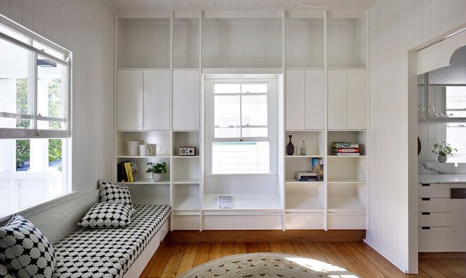 Queensland, Queenslander bungalow, Australia, Vokes and Peters, green renovation, heritage buildings, wooden facade, timber, green extension, timber architecture