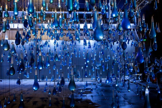 Luzinterruptus, Rain Interactive, Totally Thames festival, Waterman Arts Centre, art collective, urban art, street art, street installations, Street Heartbeats, portrait art, anonymous art collective Luzinterruptus,