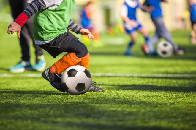 artificial turf, crumb rubber, crumb rubber turf, recycled tire ground covering, recycled tire substrate, recycled tire soccer fields, crumb rubber causing cancer, young soccer players with cancer, cancer in soccer goalies, recycled tire pellets