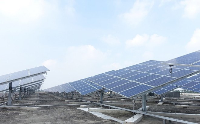 taiwan world's largest solar power tracker, solar power tracker, dual-axis solar power tracker, big sun power, chailease financial company, solar power, solar panels, green energy, green power, renewable energy