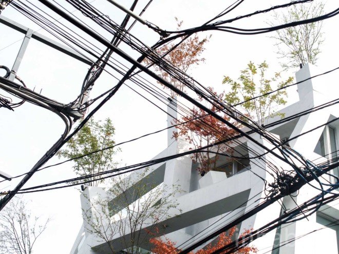 Sou Fujimoto, japanese architecture, tokyo architecture, japanese house, Japanese design, vertical forest, Bosco Verticale, green facade, omotesando, Omotesando Branches, Trees Building, facade