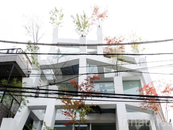 Sou Fujimoto, japanese architecture, tokyo architecture, japanese house, Japanese design, vertical forest, Bosco Verticale, green facade, omotesando, Omotesando Branches, Trees Building, facade