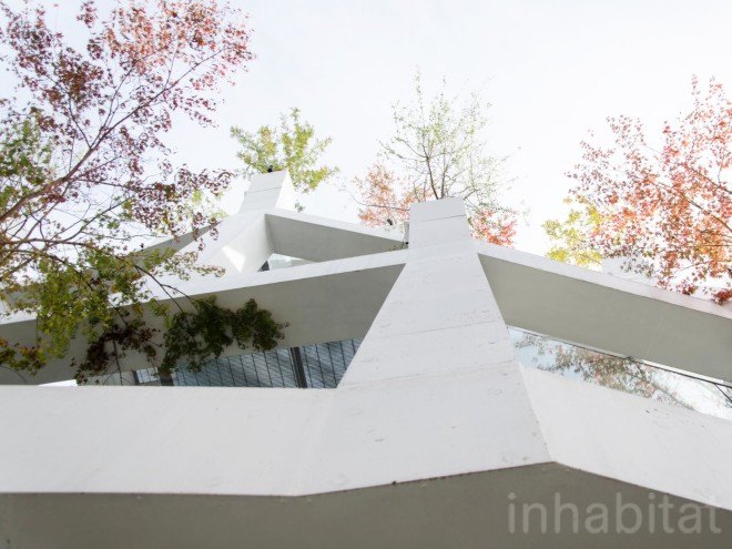 Sou Fujimoto, japanese architecture, tokyo architecture, japanese house, Japanese design, vertical forest, Bosco Verticale, green facade, omotesando, Omotesando Branches, Trees Building, facade