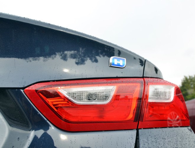 2016 Chevrolet Malibu Hybrid, Malibu Hybrid, Chevrolet Malibu, Chevy Malibu, hybrids, hybrid cars, hybrid vehicles, green transportation, sustainable transportation, fuel-efficient vehicles, green cars, hybrid sedan