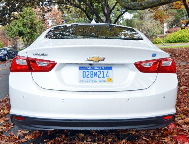 2016 Chevrolet Malibu Hybrid, Malibu Hybrid, Chevrolet Malibu, Chevy Malibu, hybrids, hybrid cars, hybrid vehicles, green transportation, sustainable transportation, fuel-efficient vehicles, green cars, hybrid sedan