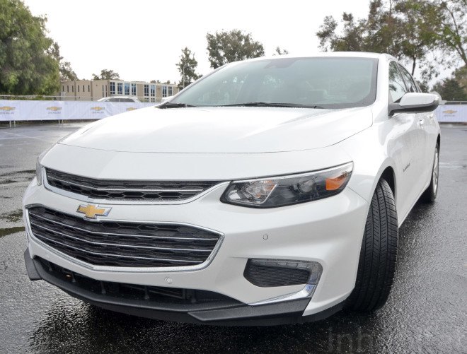 2016 Chevrolet Malibu Hybrid, Malibu Hybrid, Chevrolet Malibu, Chevy Malibu, hybrids, hybrid cars, hybrid vehicles, green transportation, sustainable transportation, fuel-efficient vehicles, green cars, hybrid sedan
